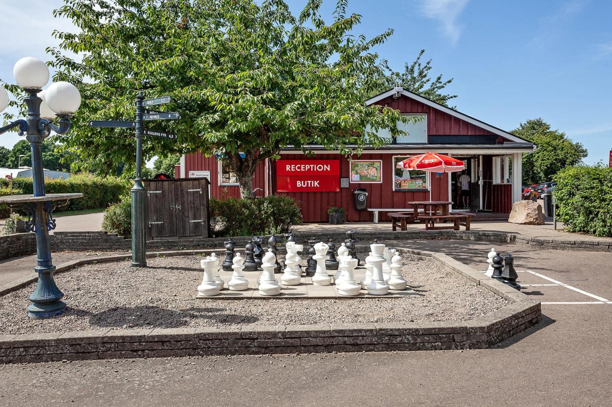 First Camp Moelle-Hoeganaes 外观 照片